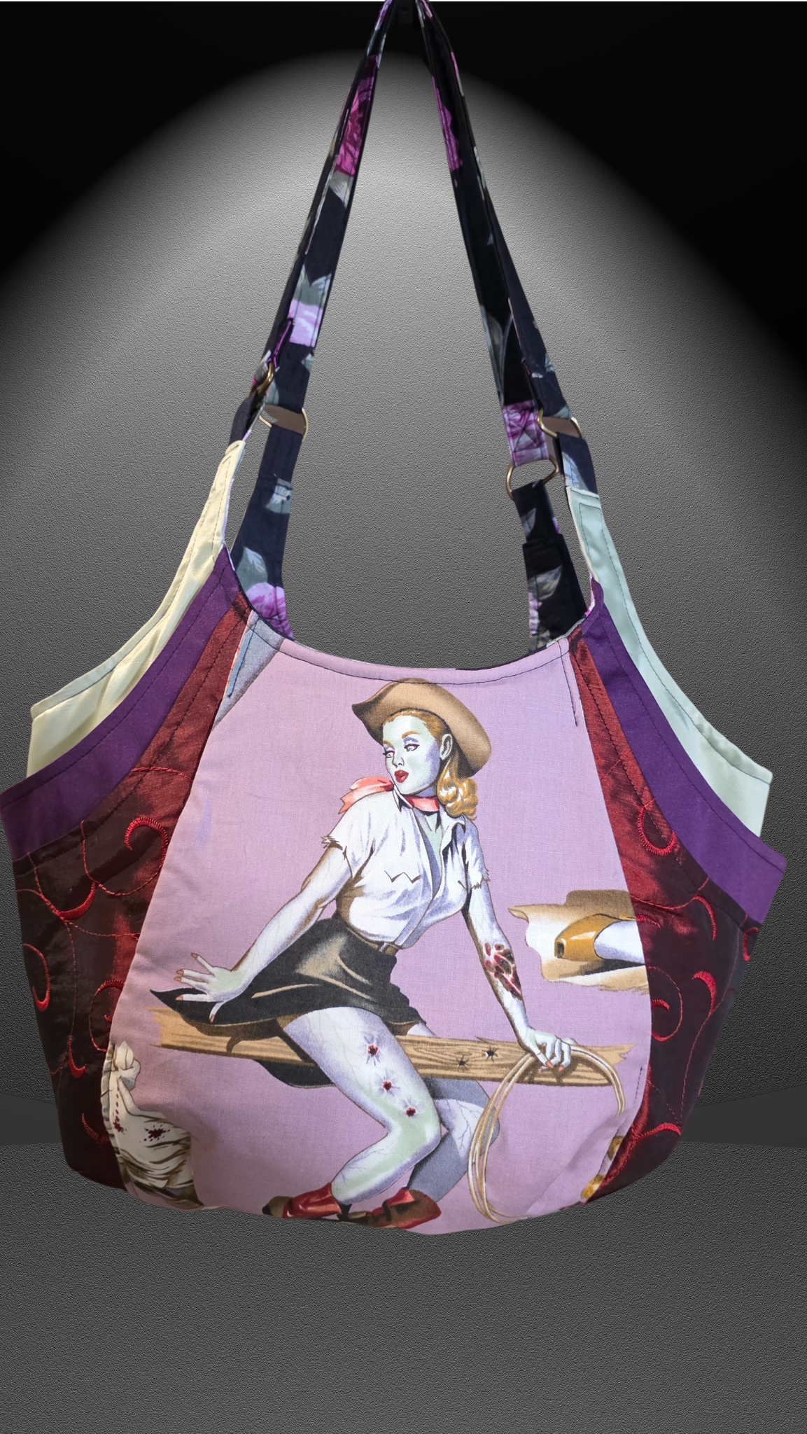 Zombie Pinup "Annie" BAg